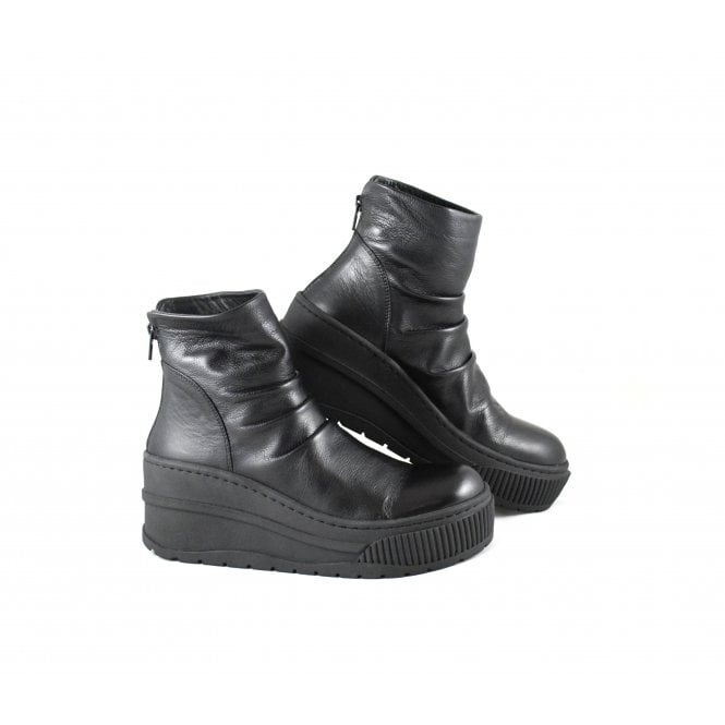 Bueno 4708 Chunky Wedge Ankle Boot
